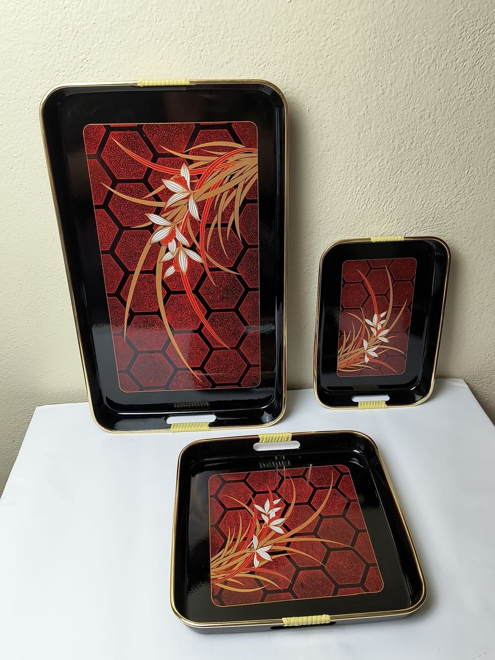 Vintage Himark NISHI GARDEN 3 pc Lacquerware Tray Set Japan 1984